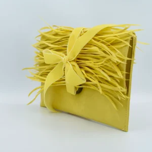 Cartera Plana Lazo Amarillo