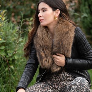 Cuello Solapa de Piel Natural en 7 colores disponibles