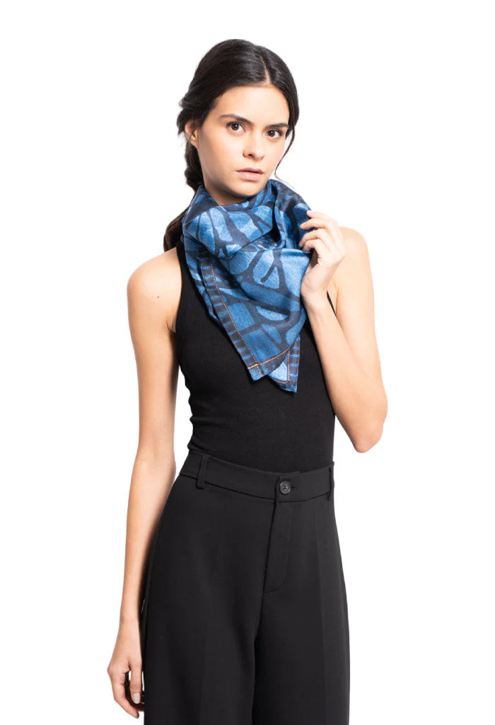 Mascada Vuelo de Mariposa Mezclilla 90 cm - Imagen 5