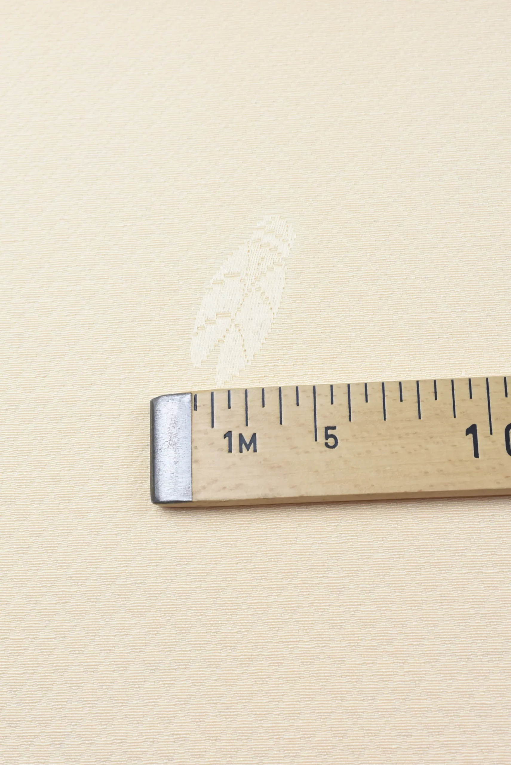 Tejido Jacquard Acolchado Vainilla - Imagen 3