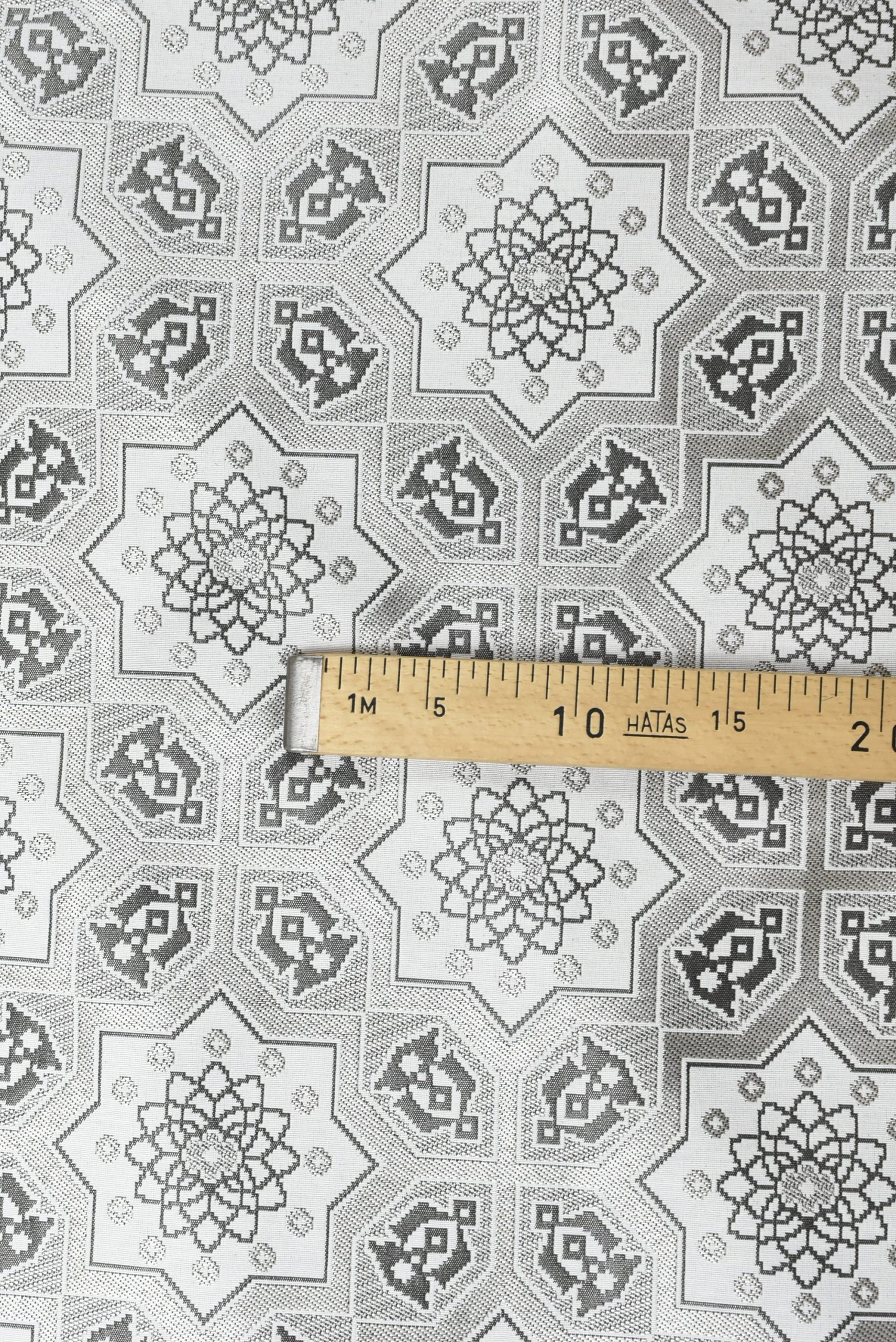 Tejido Jacquard Estampado - Imagen 3