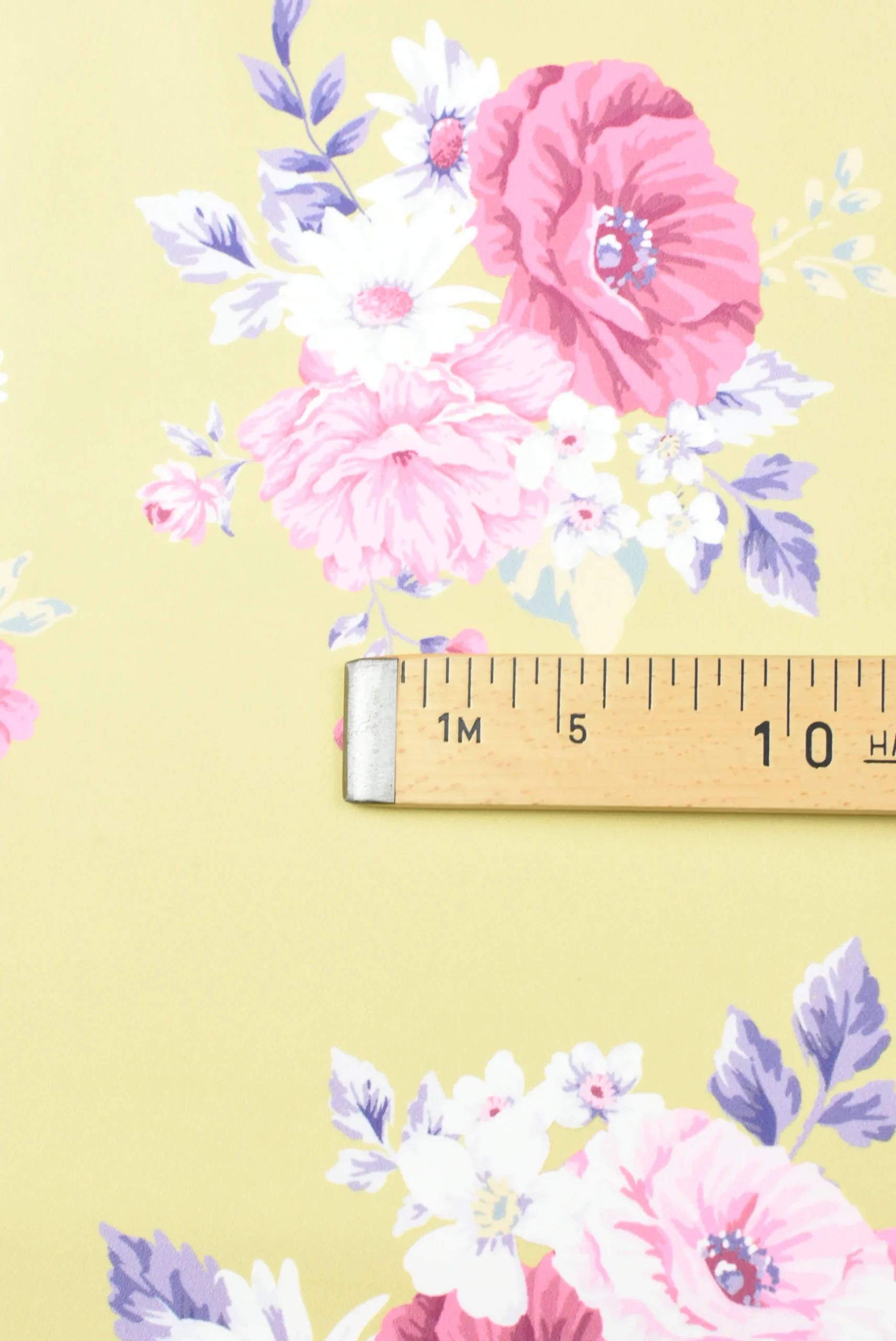 Tejido Fiesta Amarillo Flor - Imagen 4