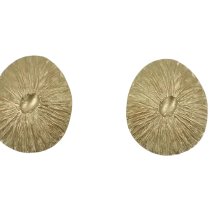 PENDIENTE DORADO CONCHA MARINA