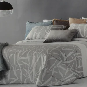 Colcha Hojas Gris Sandeco