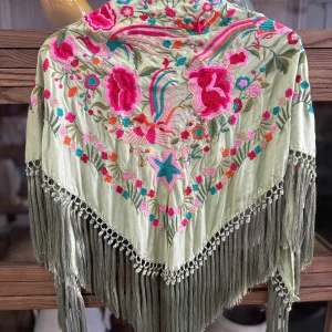 Mantoncillo Artesanal Bordado en Seda