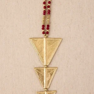 Collar Triángulos Cuentas Latón