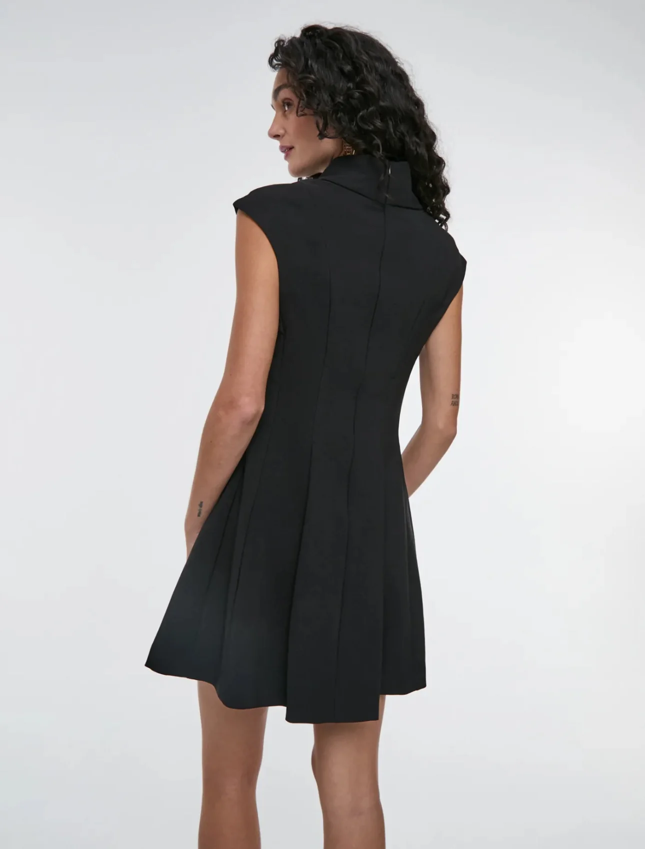 Vestido Basic Negro - Imagen 5