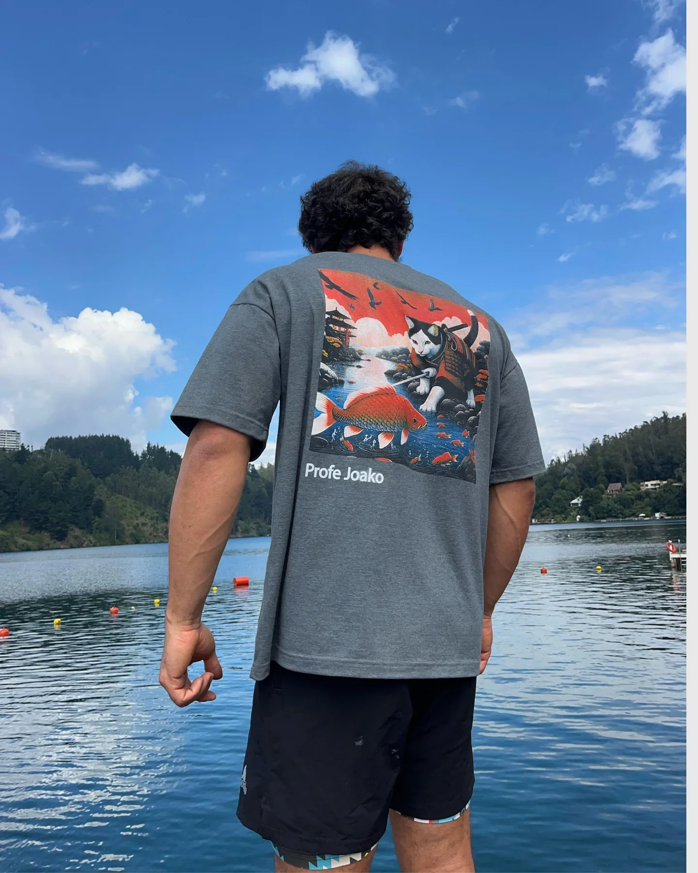 Polera over size Konko profe joako gris - Imagen 4