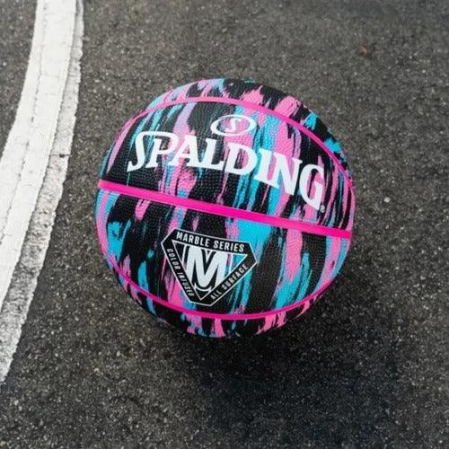 BALON BASQUETBOL SPALDING MARBLE BLACK/PINK N°6 - Imagen 4