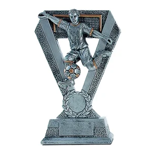 TROFEO RESINA FUTBOL 38565 20 CM