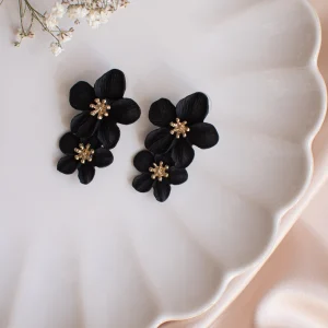 Pendiente Flores Negro