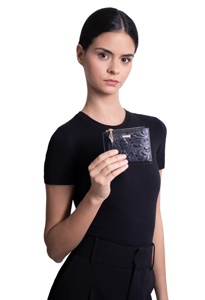 Cartera Chica Yemal Piel Grabado Mariposa - Imagen 6